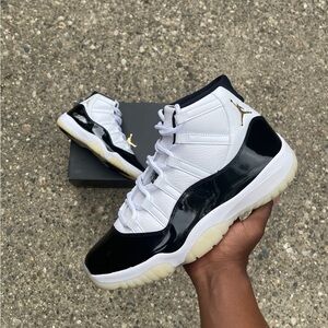 Air Jordan 11 Retro “Gratitude” Concord Sneakers